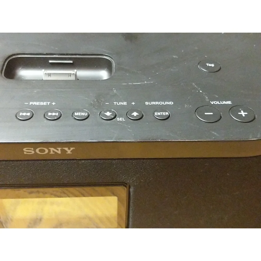 Vintage SONY XDR-S10HDiP AM/FM Stereo Surround Sound Ipod Digital Clock HD Radio